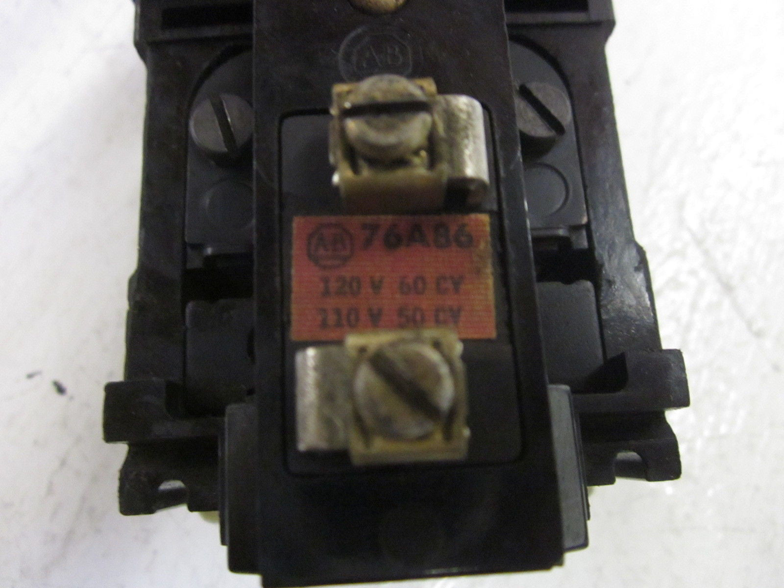 LOT OF 3 ALLEN BRADLEY 700-BR400A1 SER.A 120V *USED*
