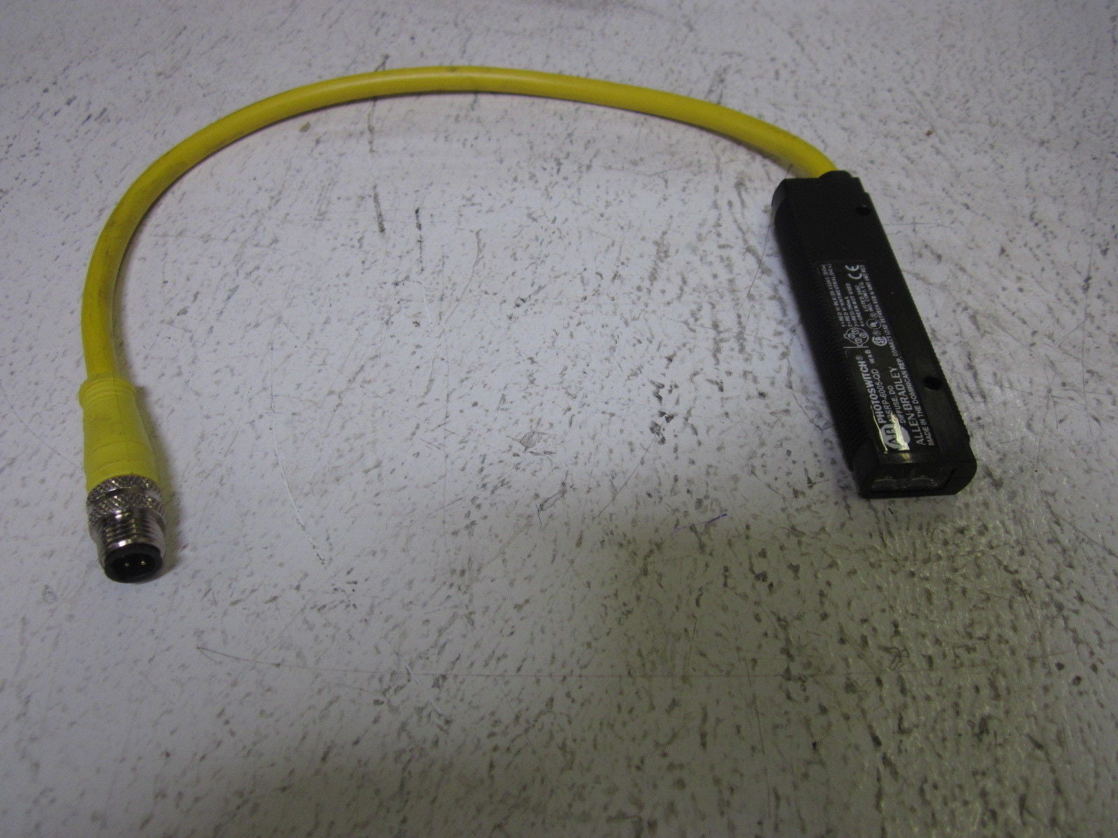 LOT OF 3 ALLEN BRADLEY 42SRF-6005-QD SER.B PHOTOSWITCH *USED*
