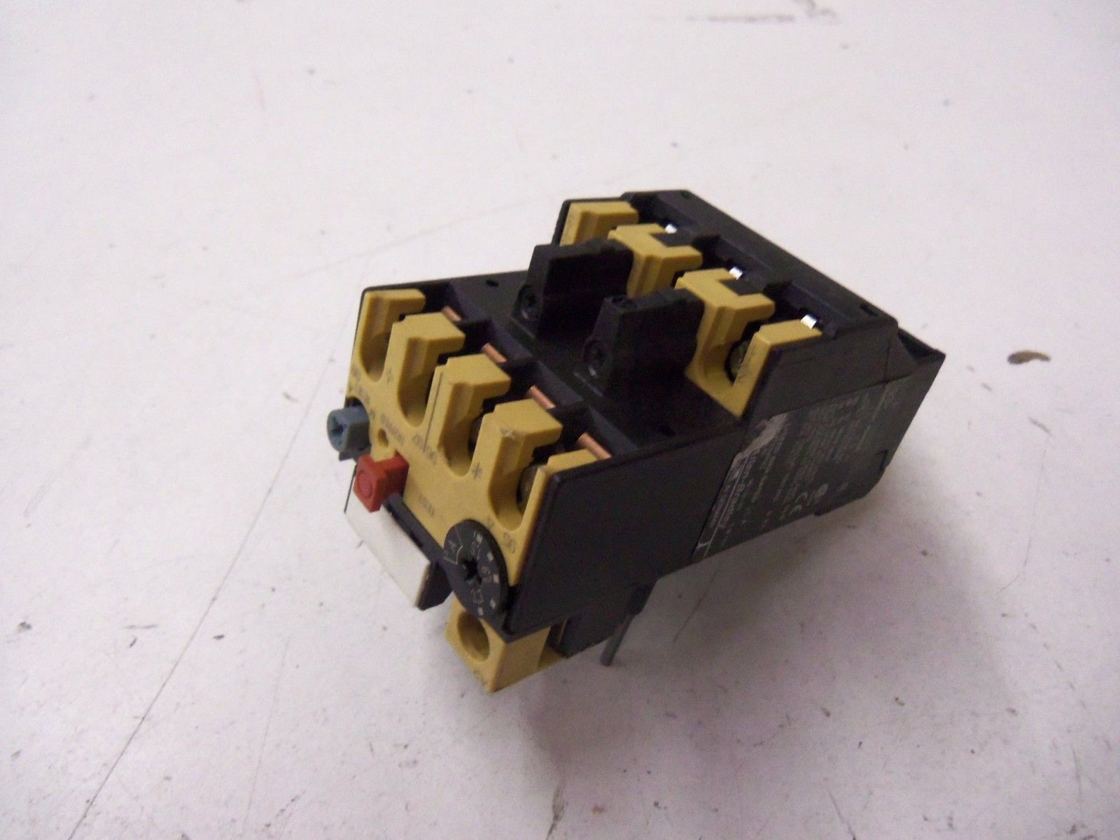 LOT OF 3 ALLEN BRADLEY 193-BSB 22 SERIES B *USED*