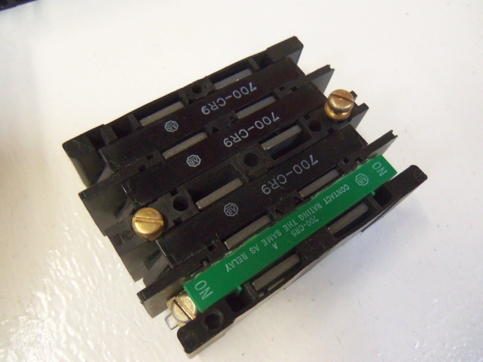 LOT OF 3 ALLEN BRADLEY 700-RA10 SERIES A *USED*