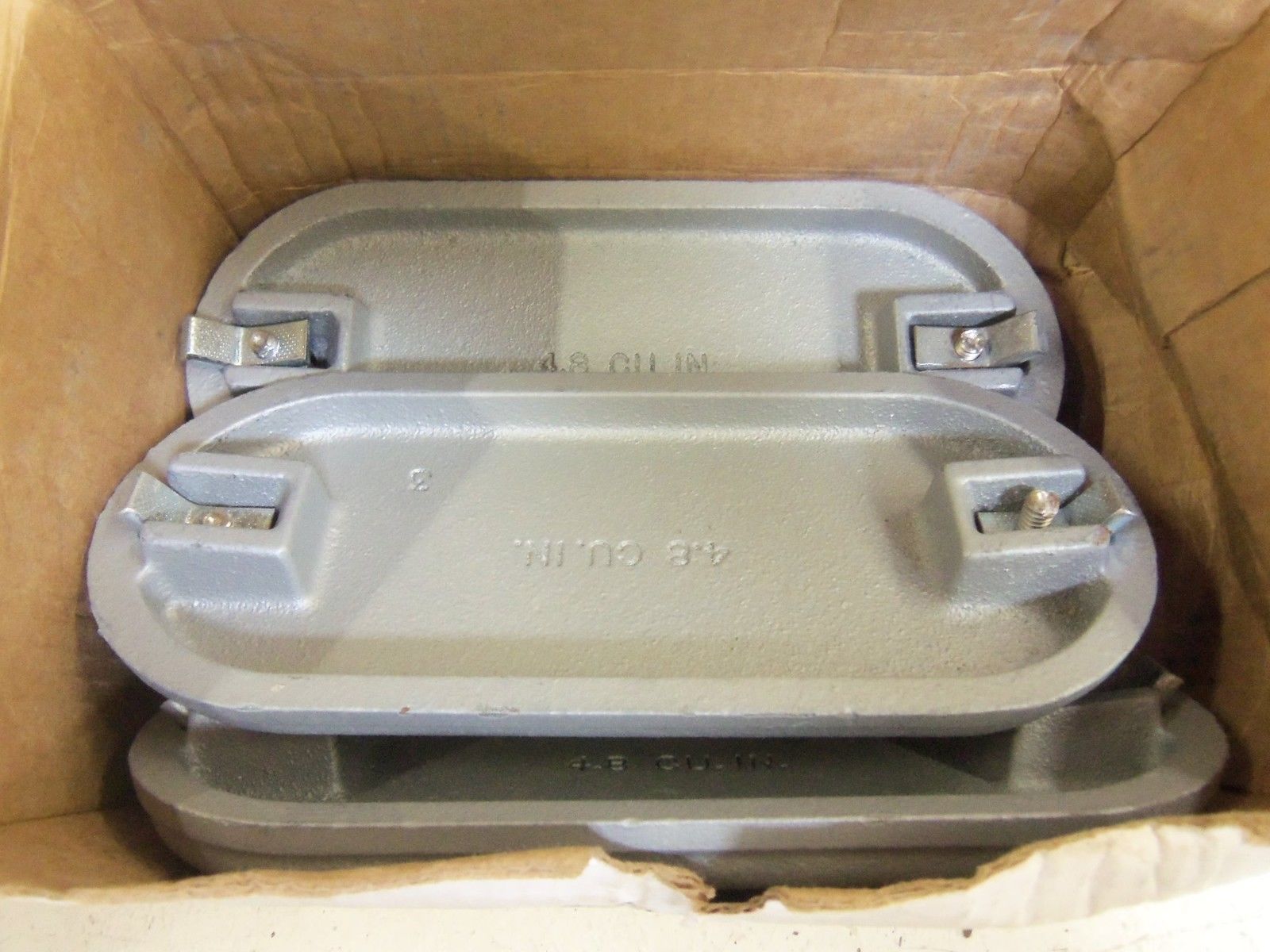 LOT OF 3 APPLETON 670FG CONDUIT LID *NEW IN BOX*