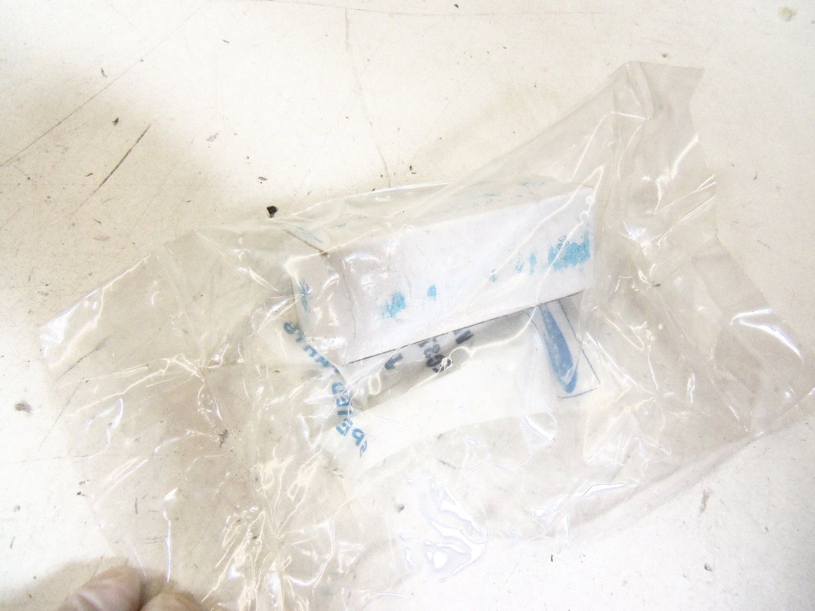 LOT OF 3 CARRIER EC37JD017 *NEW IN FACTORY BAG*