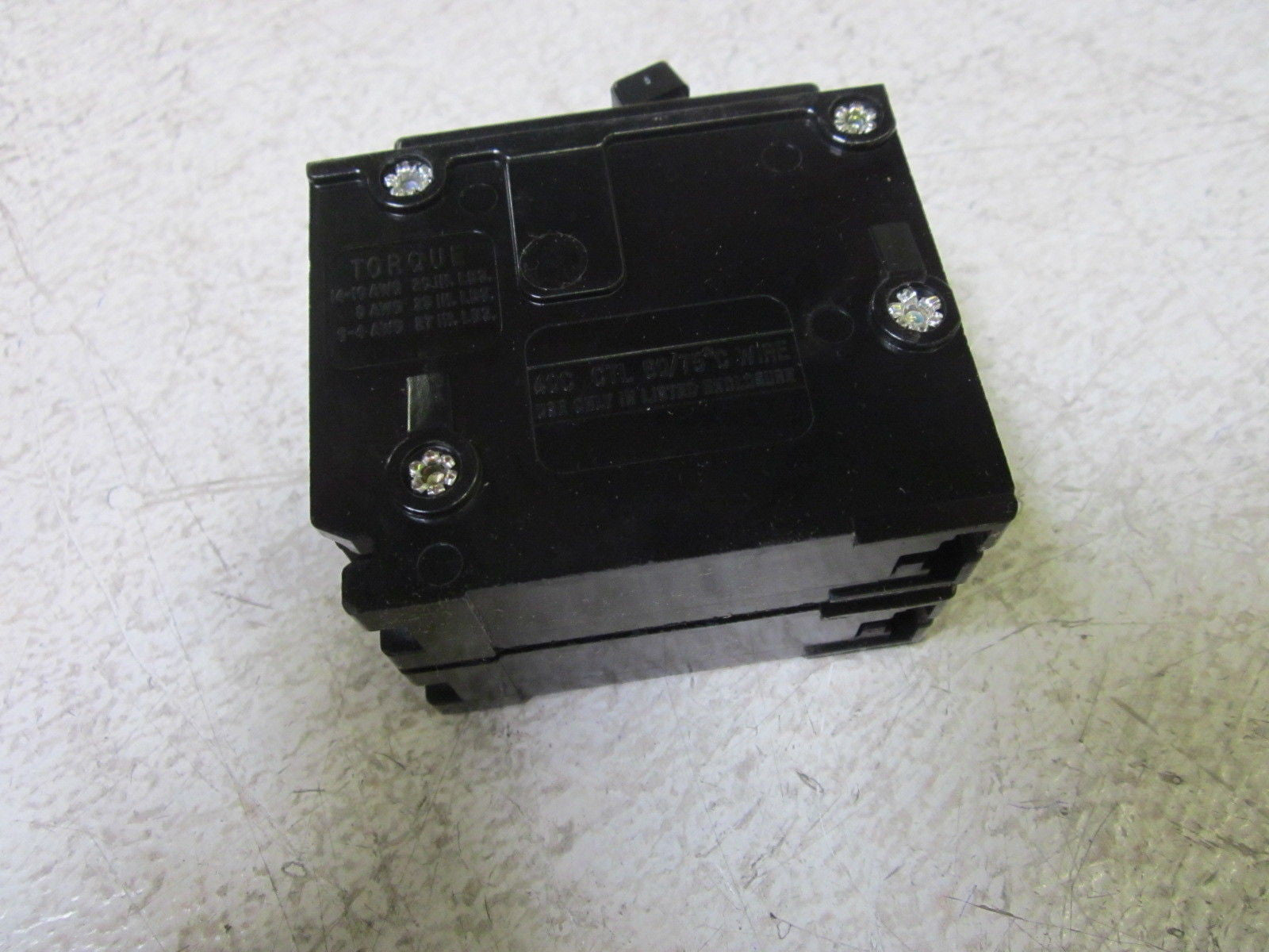 LOT OF 3 CUTLER HAMMER BR215 120/240V CIRCUIT BREAKER *NEW IN BOX*