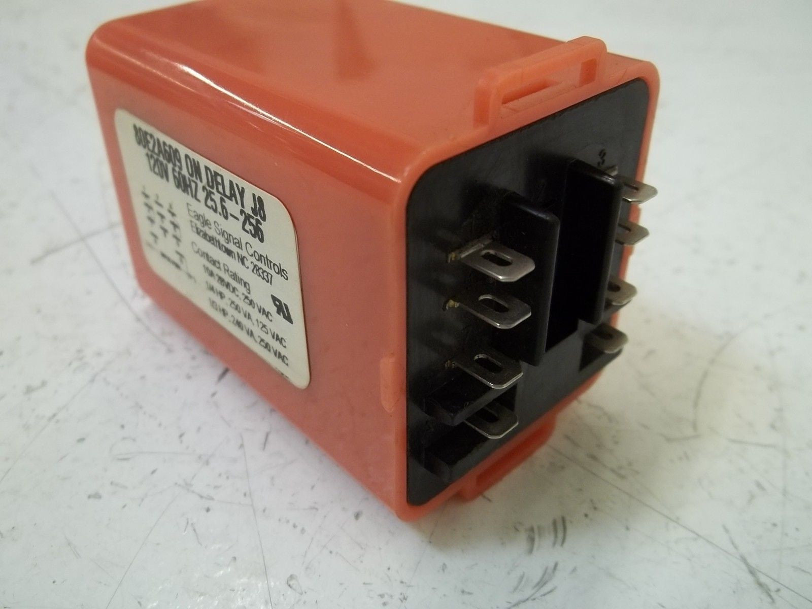 LOT OF 3 EAGLE SIGANL CONTROLS 80E2A609 120V *USED*