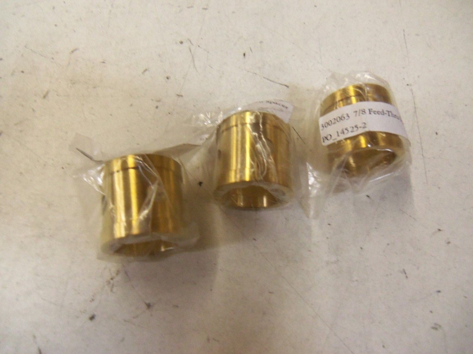 LOT OF  3 FEED-THRU SPACER 14525-2 *NEW IN BAG*