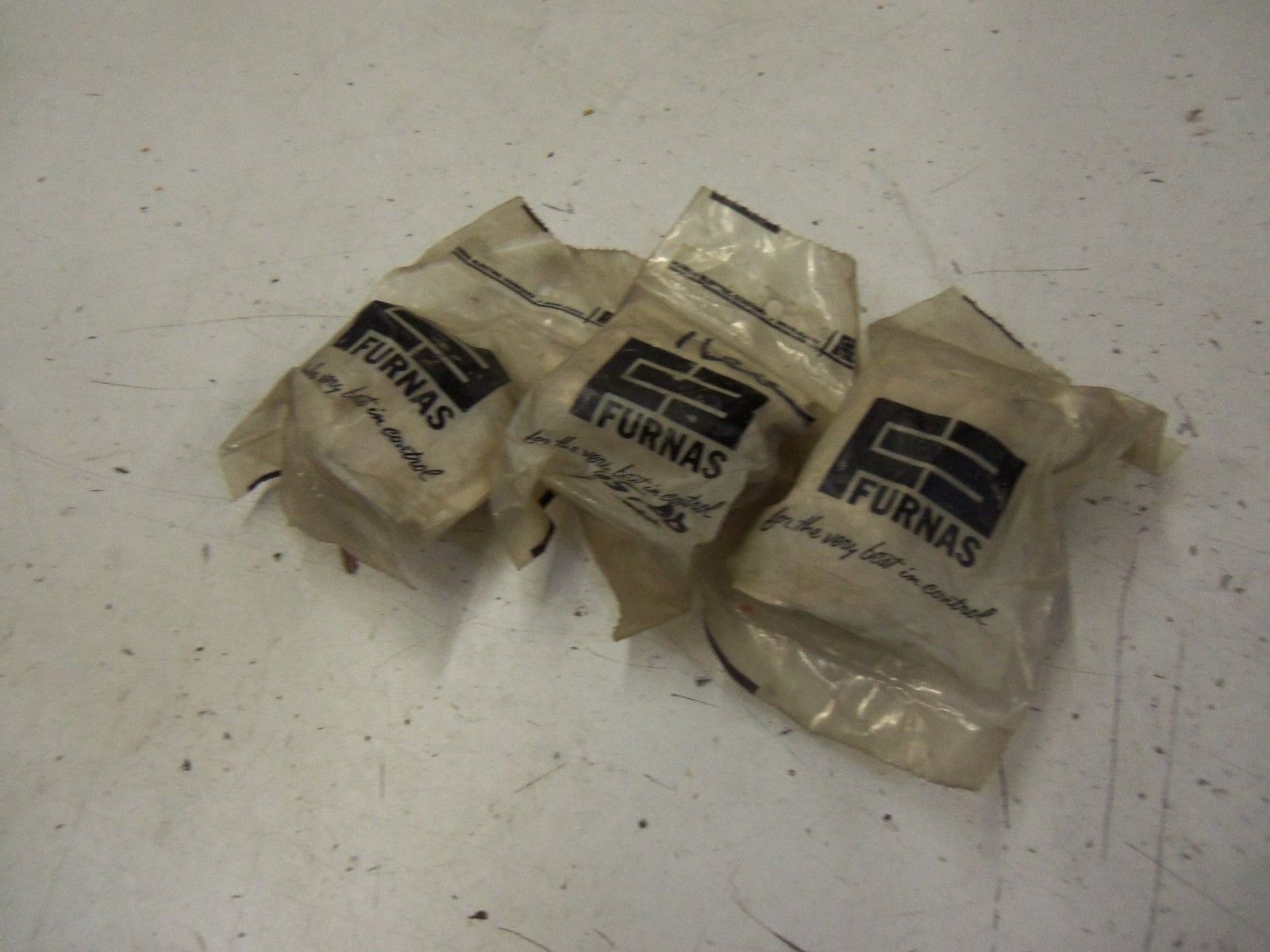 LOT OF 3 FURNAS COIL D50833-4 440V *NEW IN FACTORY BAG*