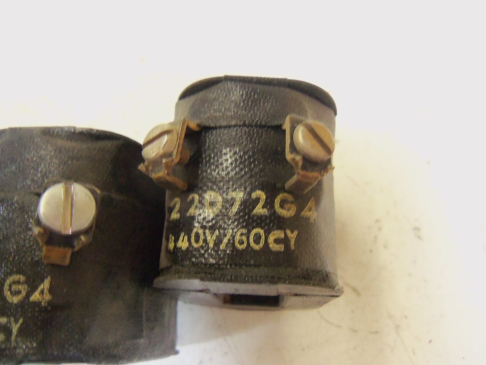 LOT OF 3 GENERAL ELECTRIC COIL 22D72G4 440V *USED*