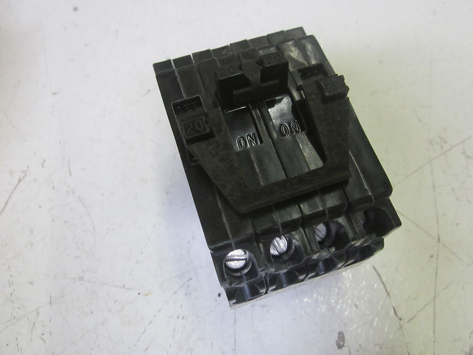 LOT OF 3 ITE EQ-T QUAD UNITS (12POLES)  QT2-2020 CIRCUIT BREAKER *NEW IN BOX*