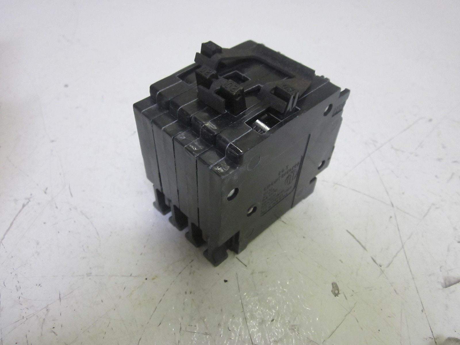 LOT OF 3 ITE EQ-T QUAD UNITS (12POLES)  QT2-2020 CIRCUIT BREAKER *NEW IN BOX*