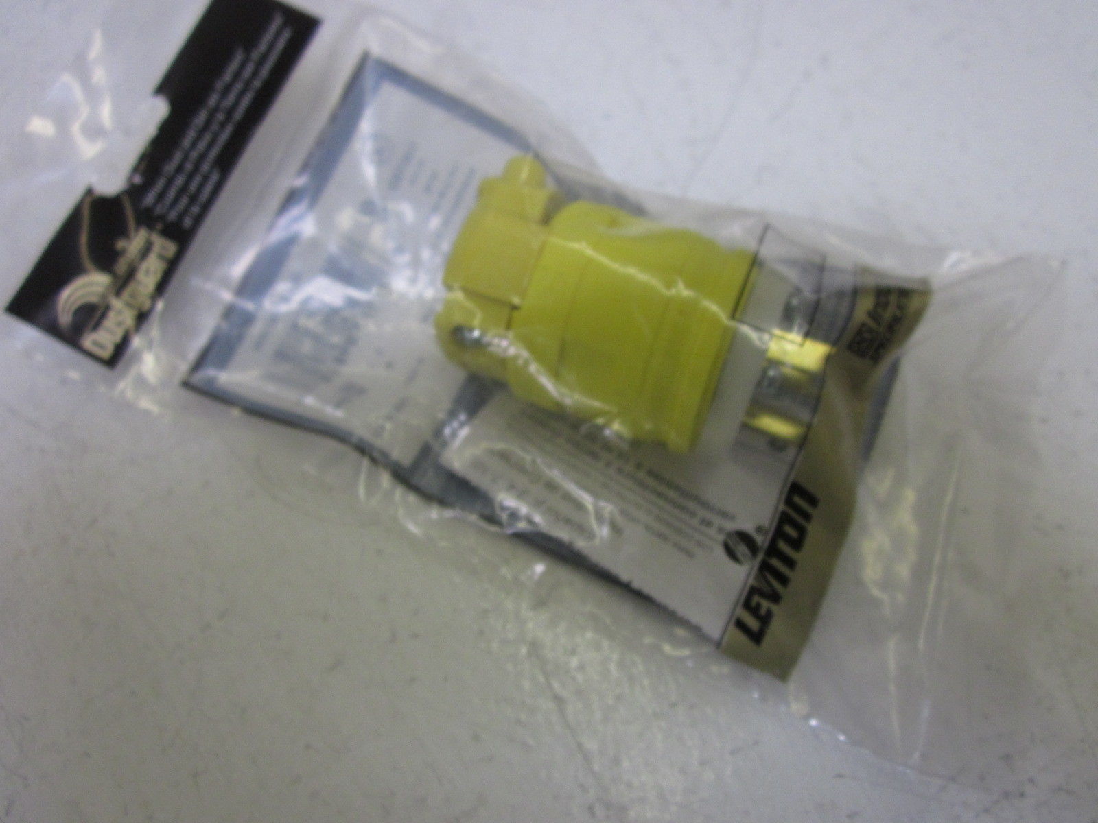LOT OF 3 LEVITON 061-01447-000 *NEW IN A FACTORY BAG*