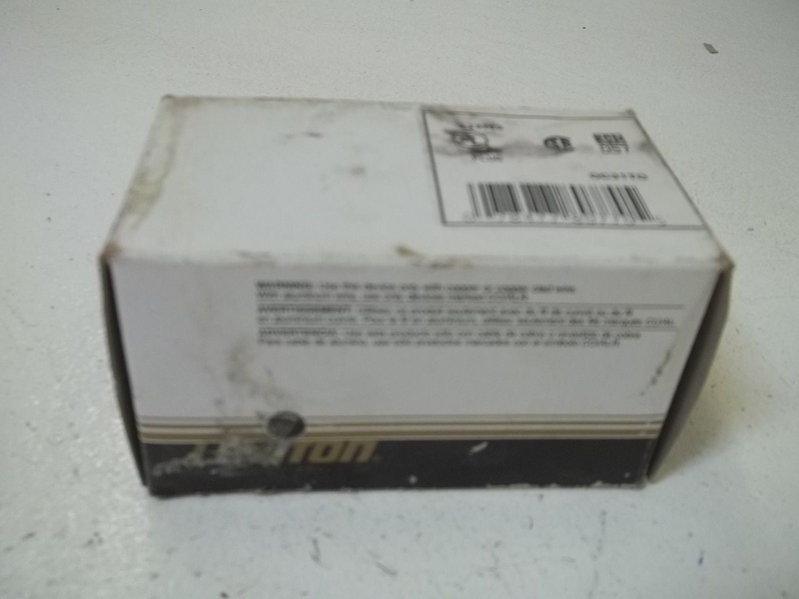 LOT OF 3 LEVITON 2341 LOCKING PLUG *NEW IN BOX*