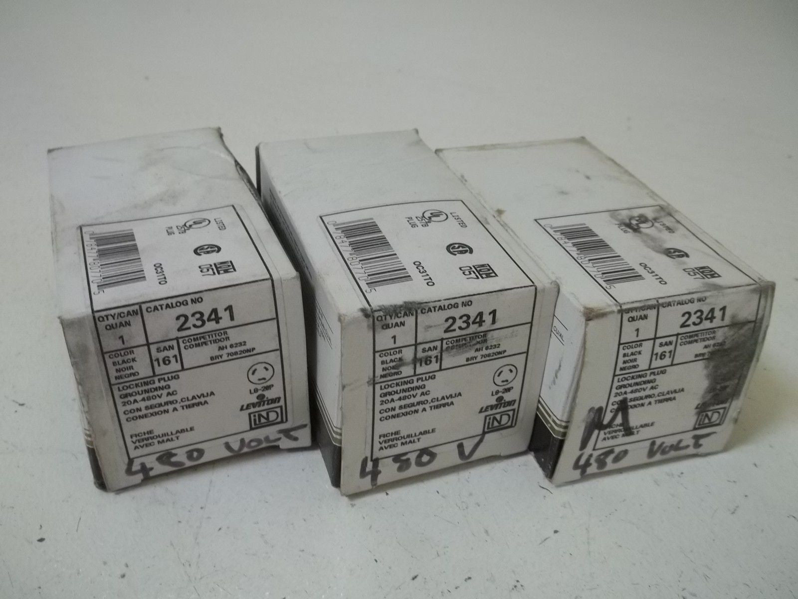 LOT OF 3 LEVITON 2341 LOCKING PLUG *NEW IN BOX*