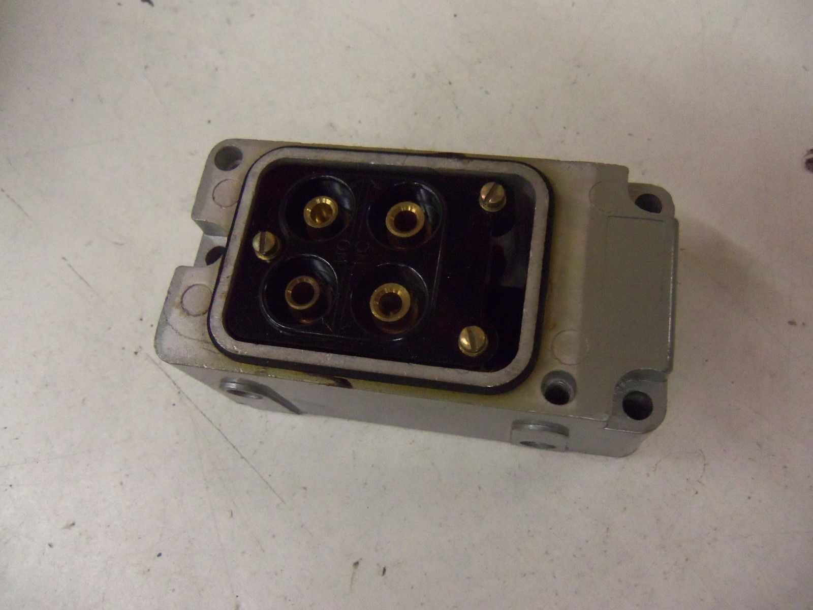 LOT OF 3 MICROSWITCH 18PAI *NEW IN BOX*