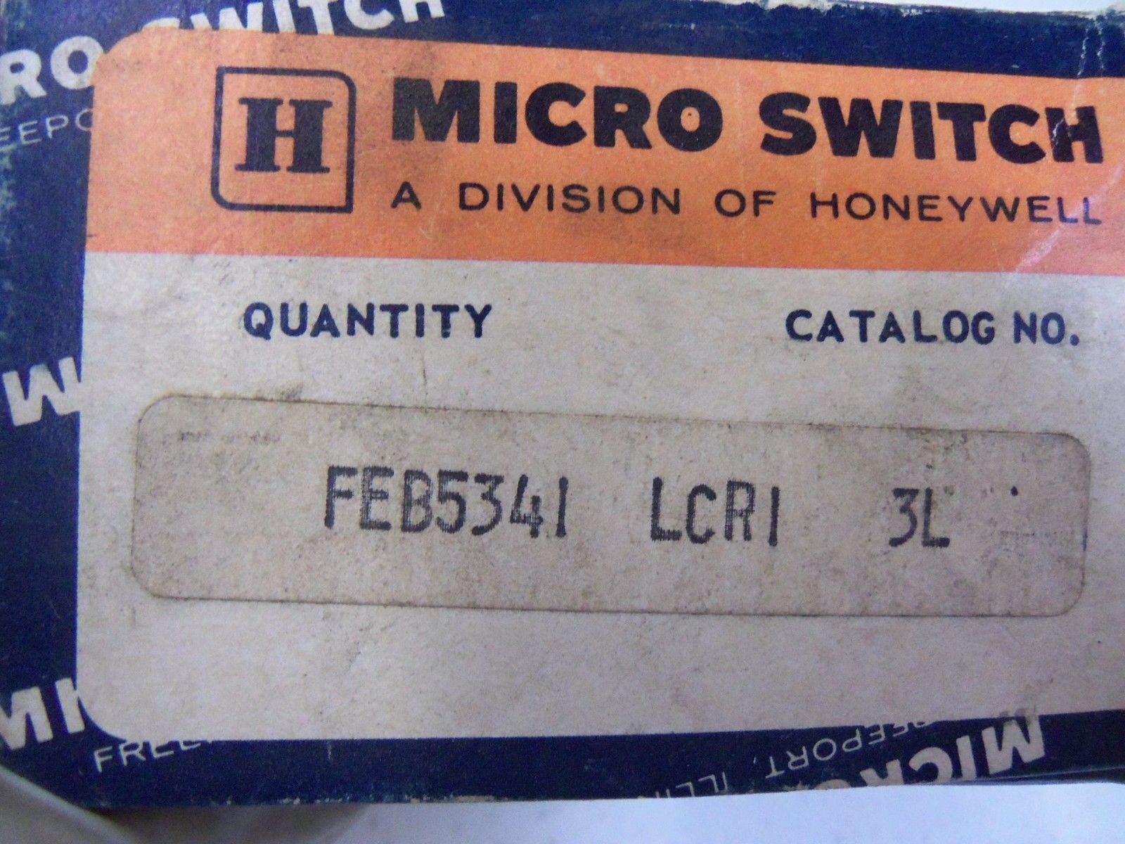LOT OF 3 MICROSWITCH LCRI *USED*