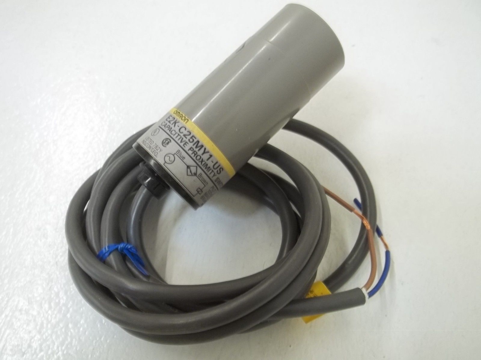 OMRON E2K-C25MY1-US UNMP