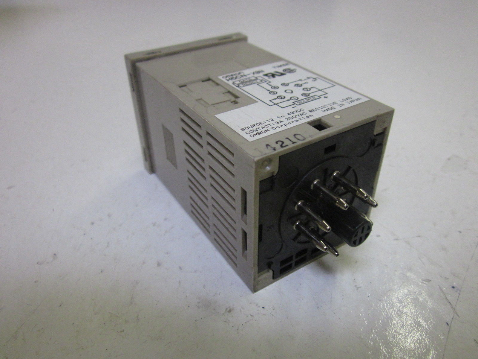 OMRON H5CN-XBN TEMP CONTROL *USED*