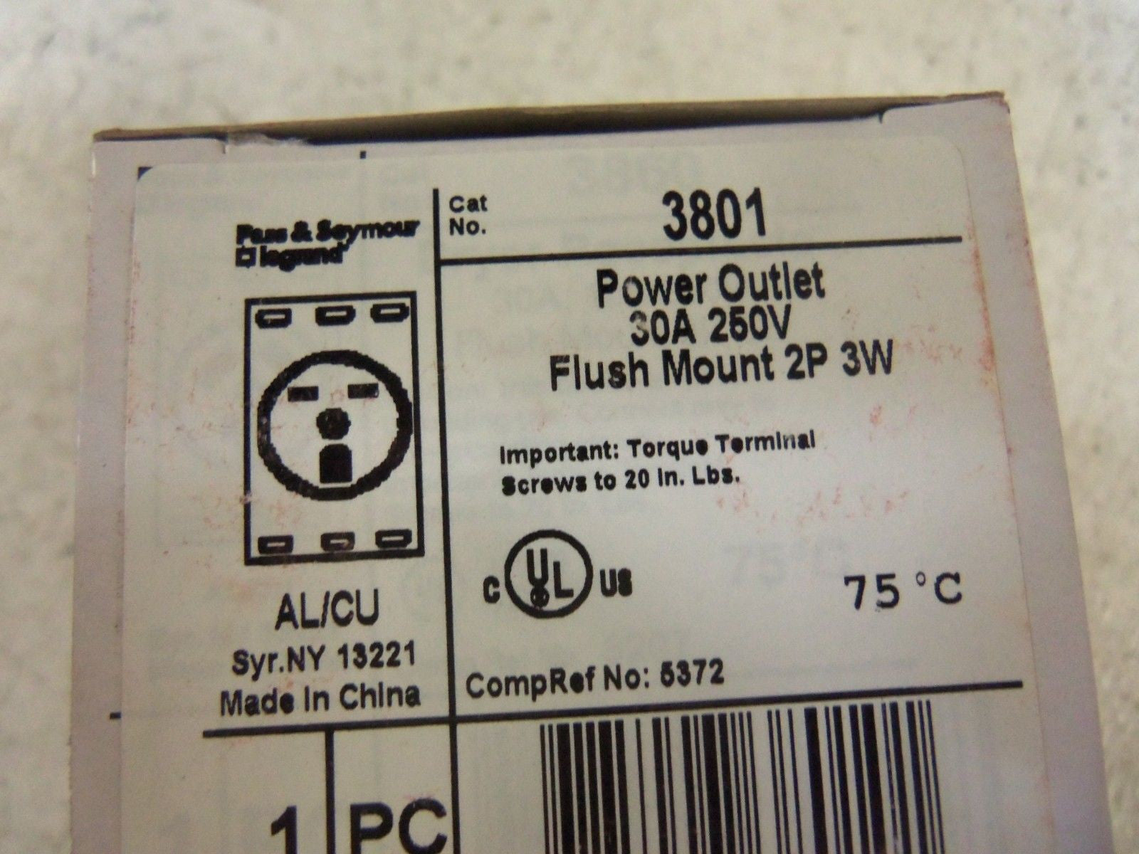 LOT OF 3  PASS & SEYMOUR 3801 POWER OUTLET *NEW IN BOX*