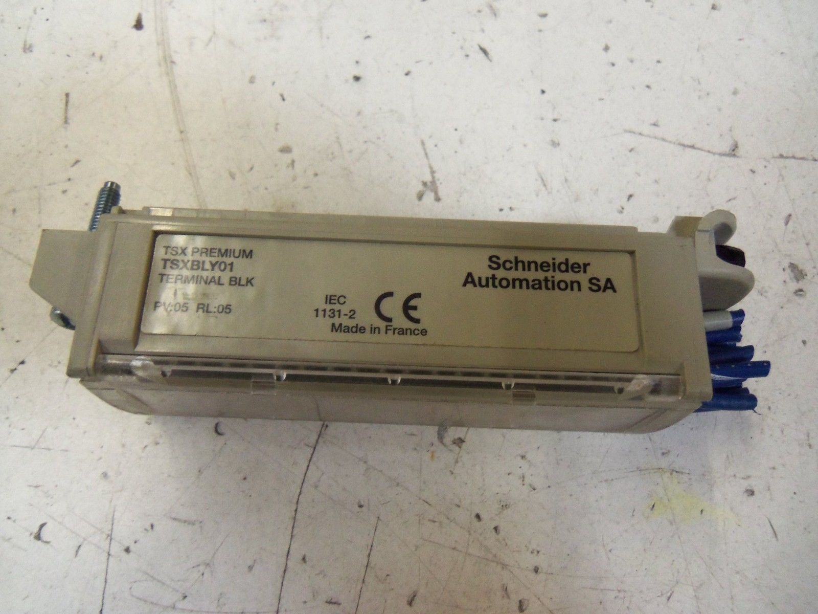 LOT OF 3 SCHNEIDER AUTOMATION TSXBLY01 *USED*
