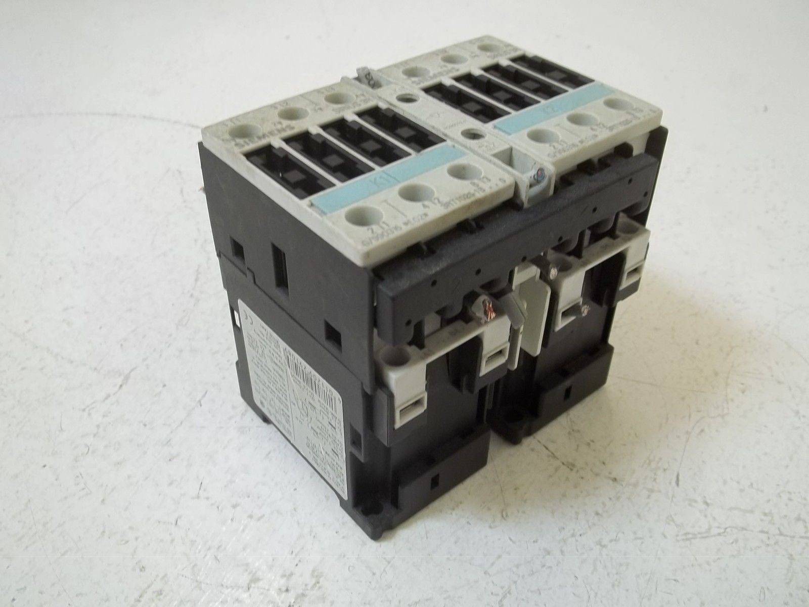 LOT OF 3 SIEMENS 3RA1325-8XB30-1BB4 24V *USED*