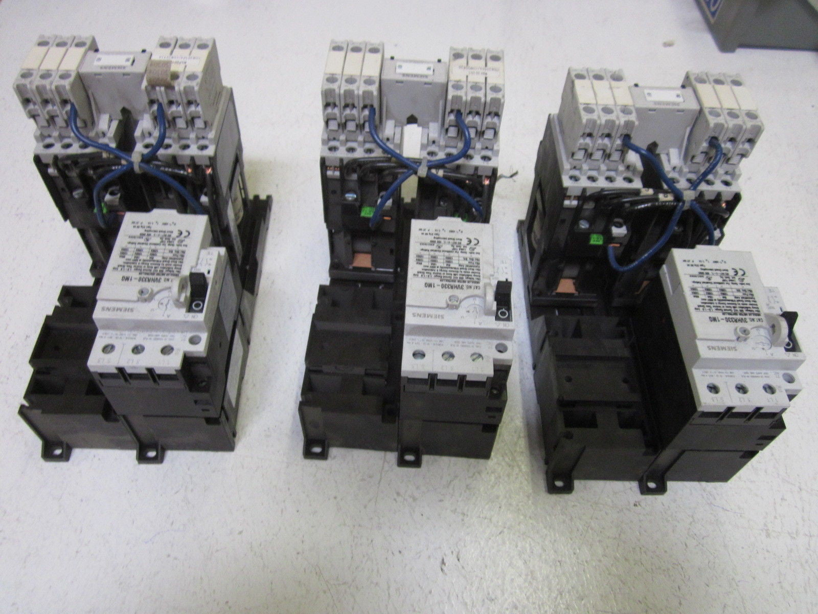 SIEMENS CRL0F3022 24V MOTOR STARTER/CONTROLLER *NEW NO BOX*