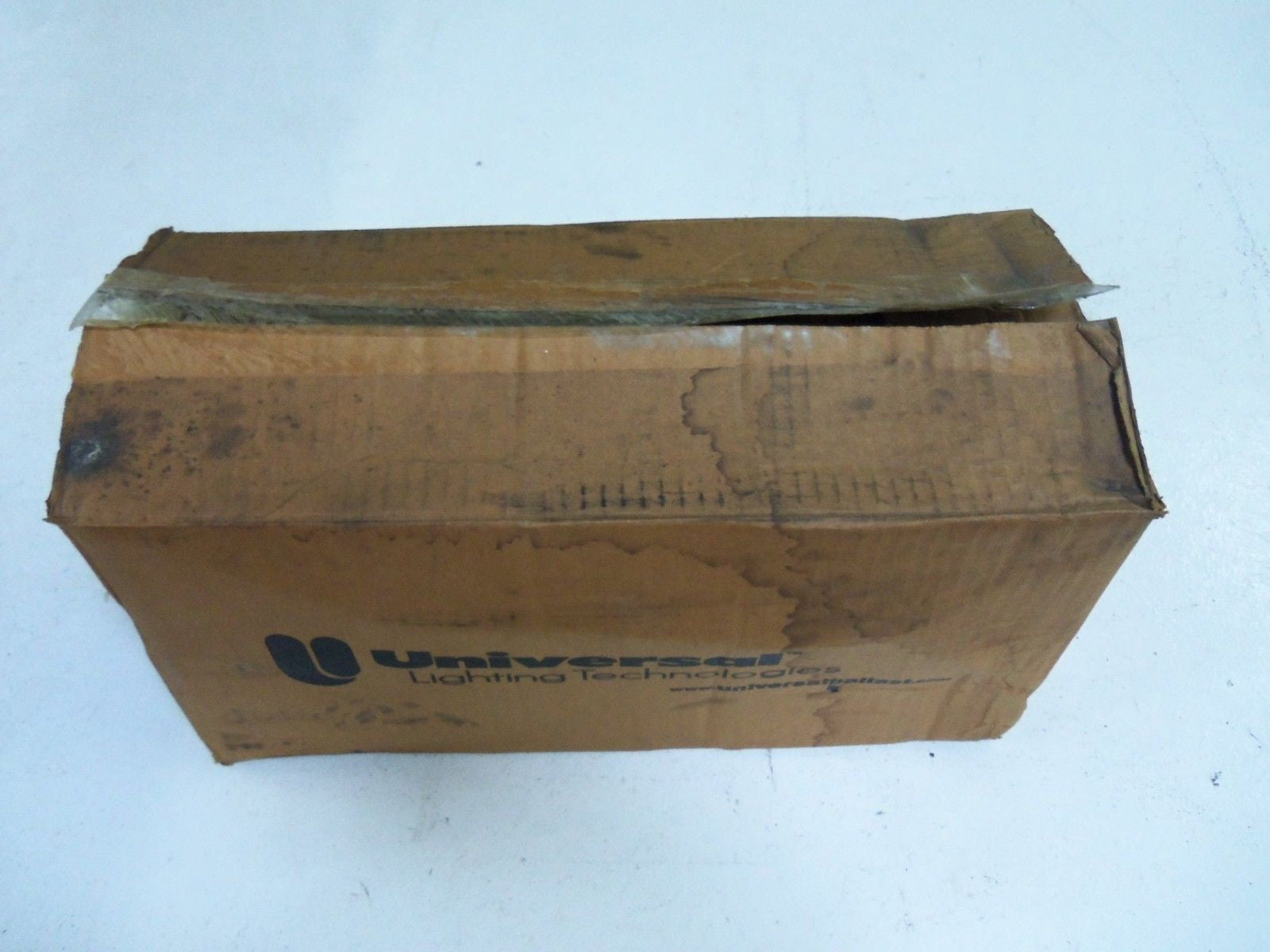 LOT OF 3 UNIVERSAL S250MLTAC4M-500K BALLAST *NEW IN BOX*
