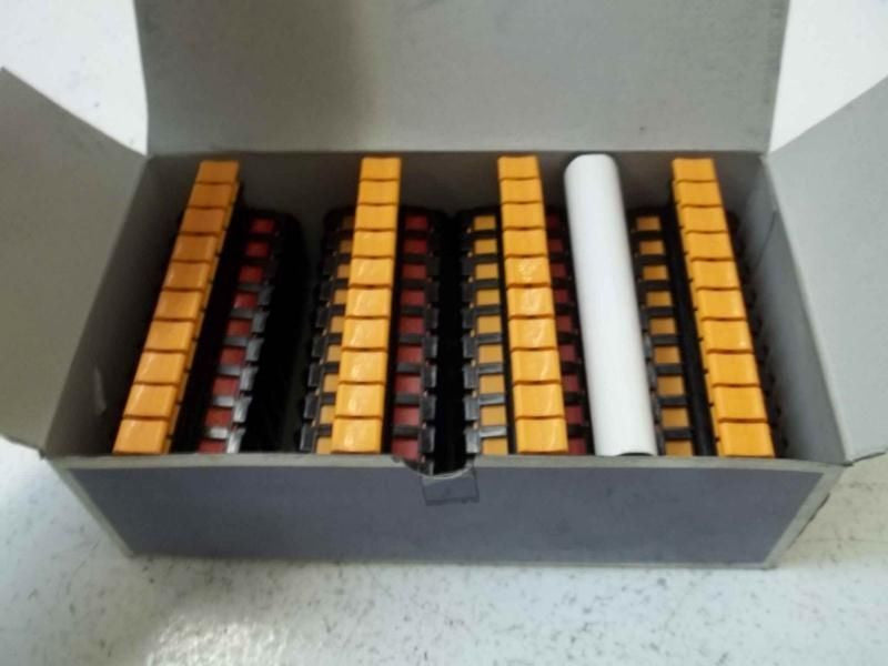 LOT OF 40 BLOCK TERMINALS DTN-30 *NEW IN BOX*