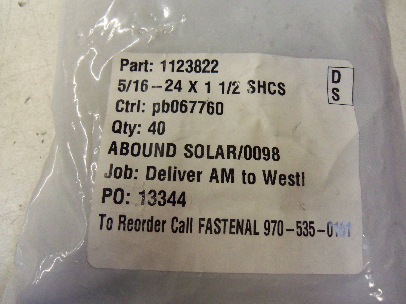 LOT OF 40 FASTENAL 1123822 *NEW IN FACTORY BAG*