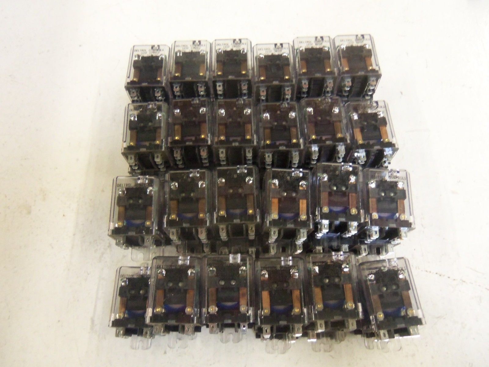 LOT OF 47 DELTROL CONTROLS 20549-82 *USED*