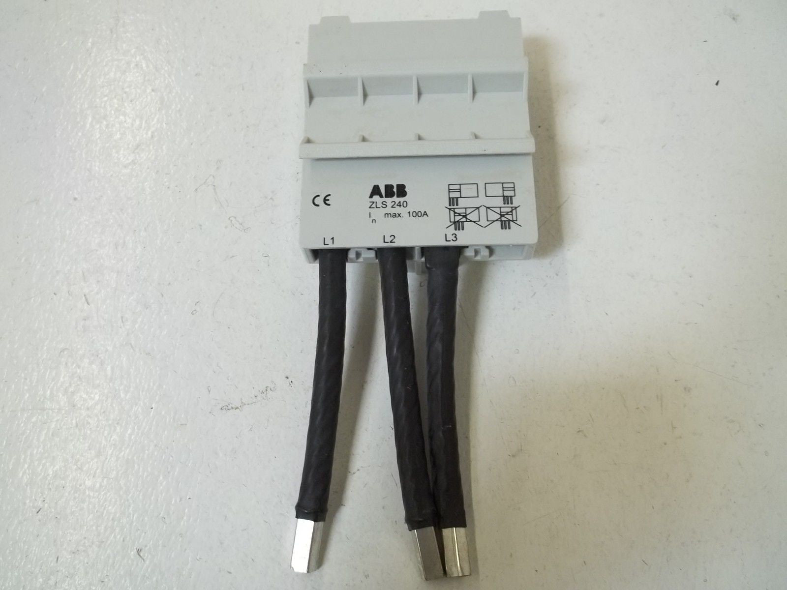 LOT OF 4 ABB ZLS240 *USED*