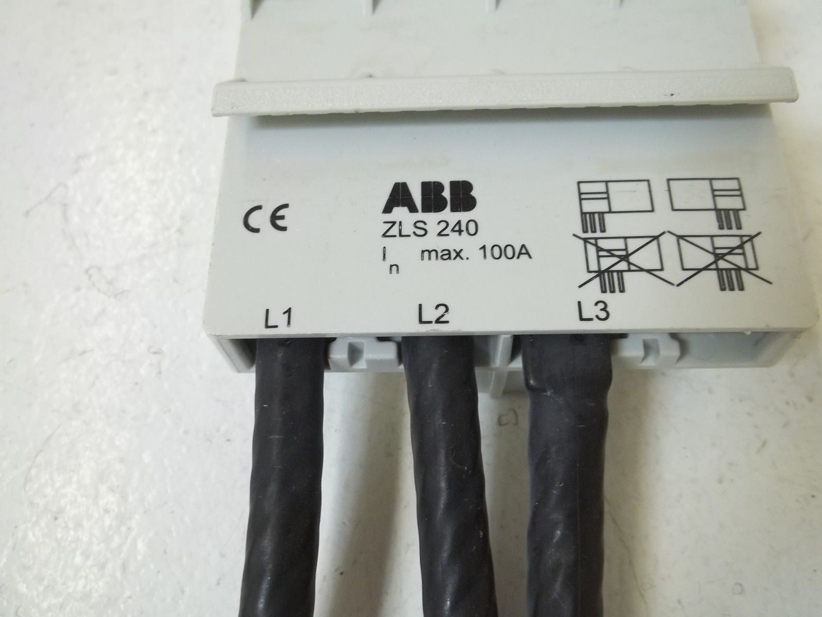LOT OF 4 ABB ZLS240 *USED*