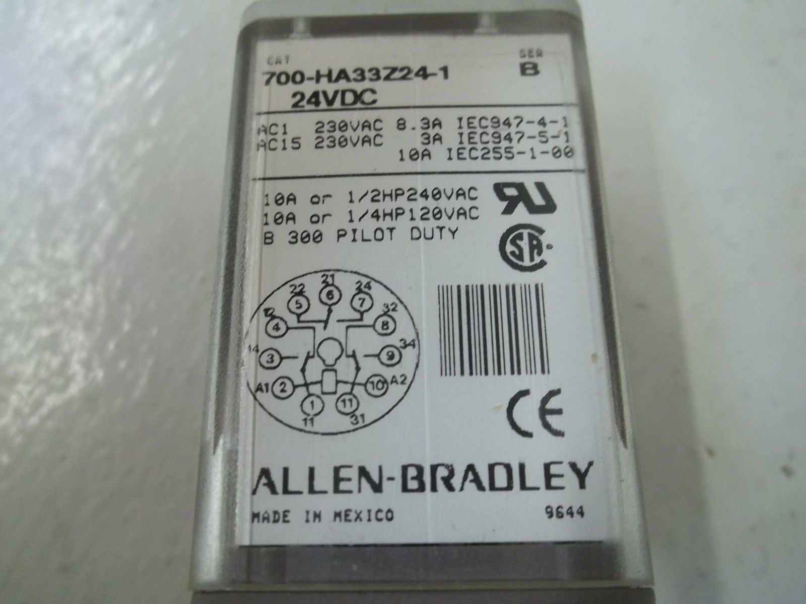 LOT OF 4 ALLEN BRADLEY 700-HA33Z24-1 SER.B *USED*