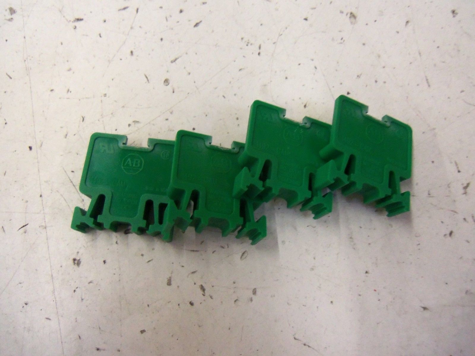 LOT OF 4 ALLEN BRADLEY 1492-CAM *NEW NO BOX*