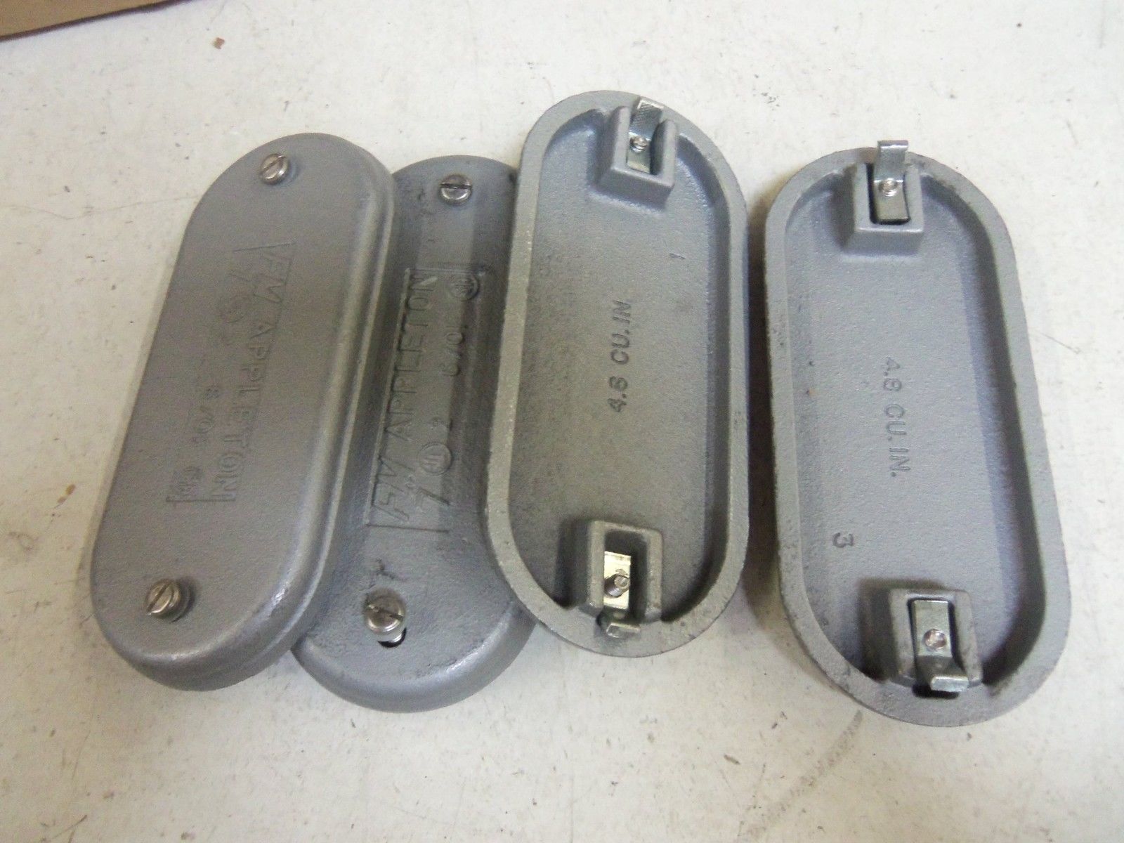 LOT OF 4 APPLETON 670F CONDUIT *NEW IN BOX*