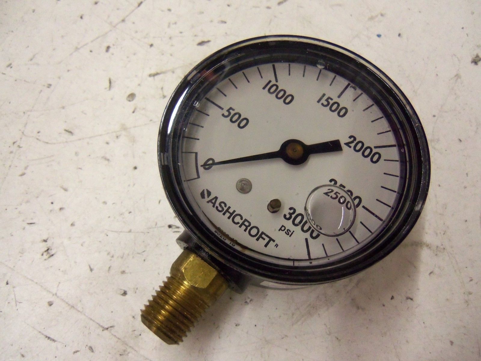 ASHCROFT 63W3005PHL02LXZG-3000# PRESSURE GAUGE 0-3000 PSI *NEW IN BOX*