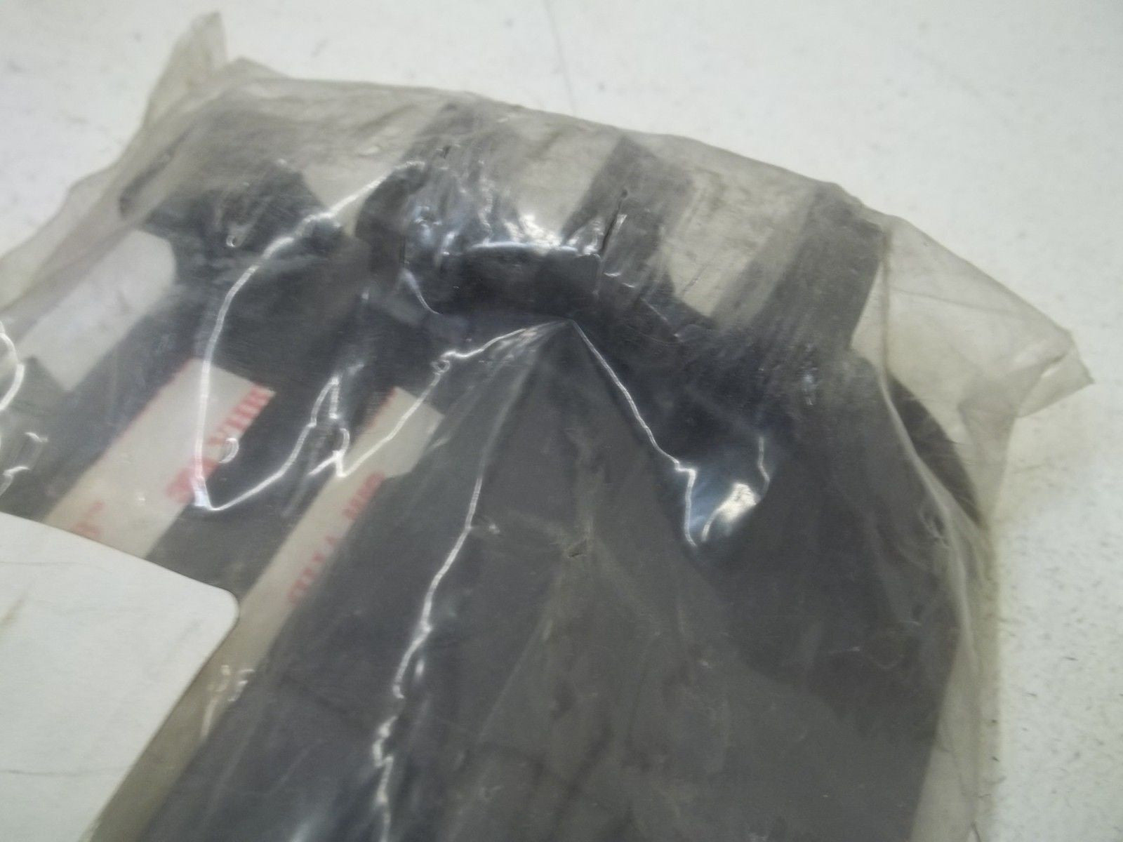 LOT OF 4 CASCADE 6033487 KIT *NEW IN A BAG*