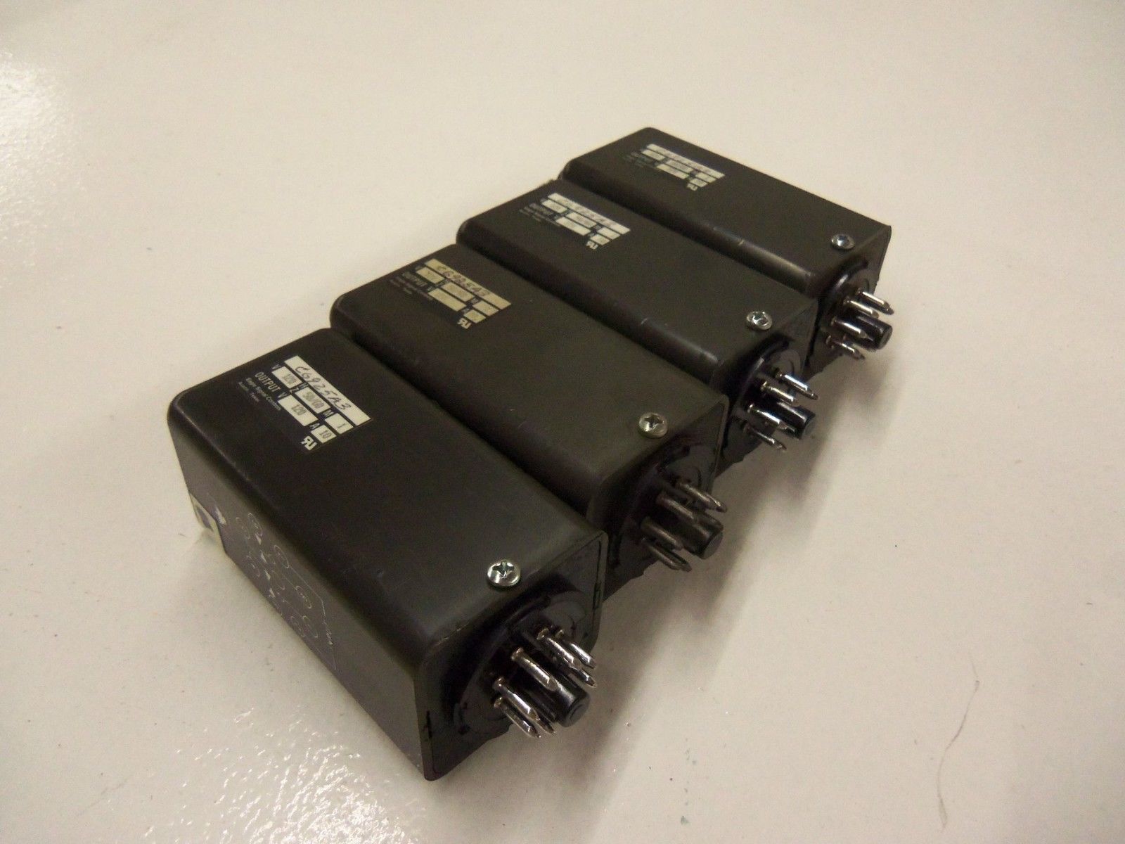 LOT OF 4 EAGLE SIGNAL CONTROLS CG925A3 *USED*