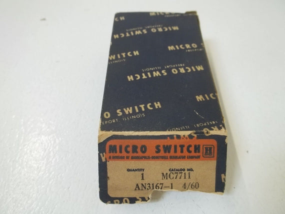 LOT OF 4 MICROSWITCH MC7711 *NEW IN BOX*