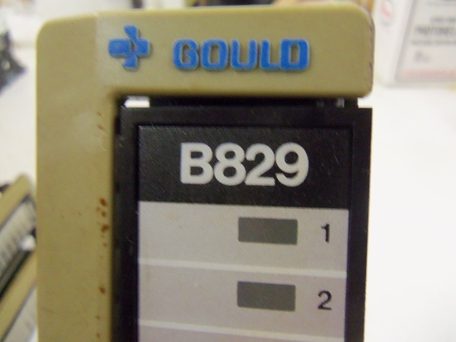LOT OF 4 MODICON   B829 *USED*