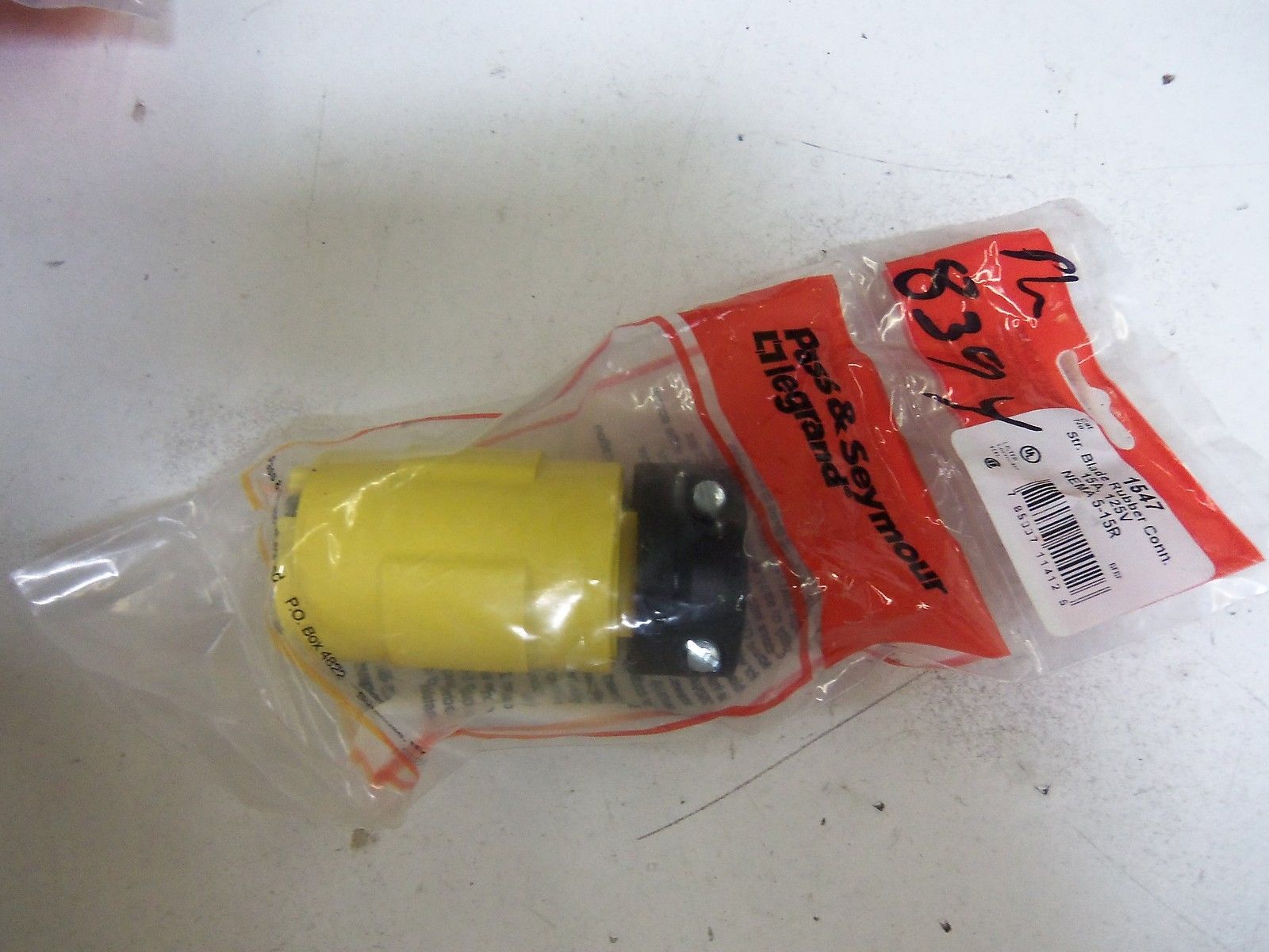 LOT OF 4 PASS & SEYMOUR 1547 *NEW IN FACTORY BAG*