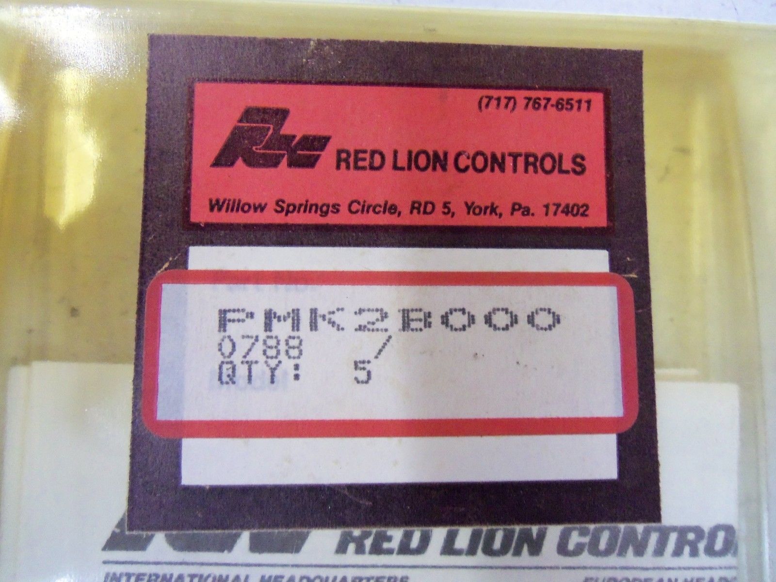 LOT OF 4 RED LION CONTROLS PMK2B000 *NEW IN BOX*