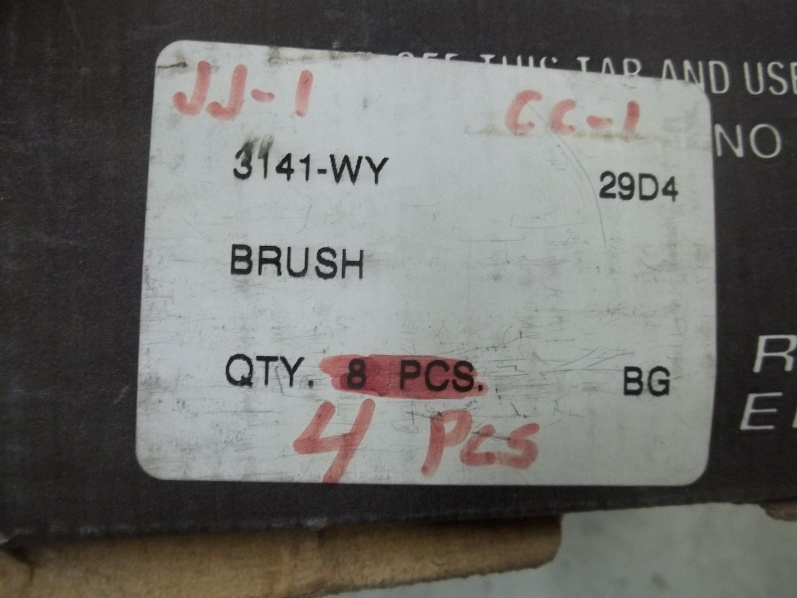 LOT OF 4 RELIANCE ELECTRIC 3141-WY CARBON MOTOR BRUSH *NEW IN BOX*