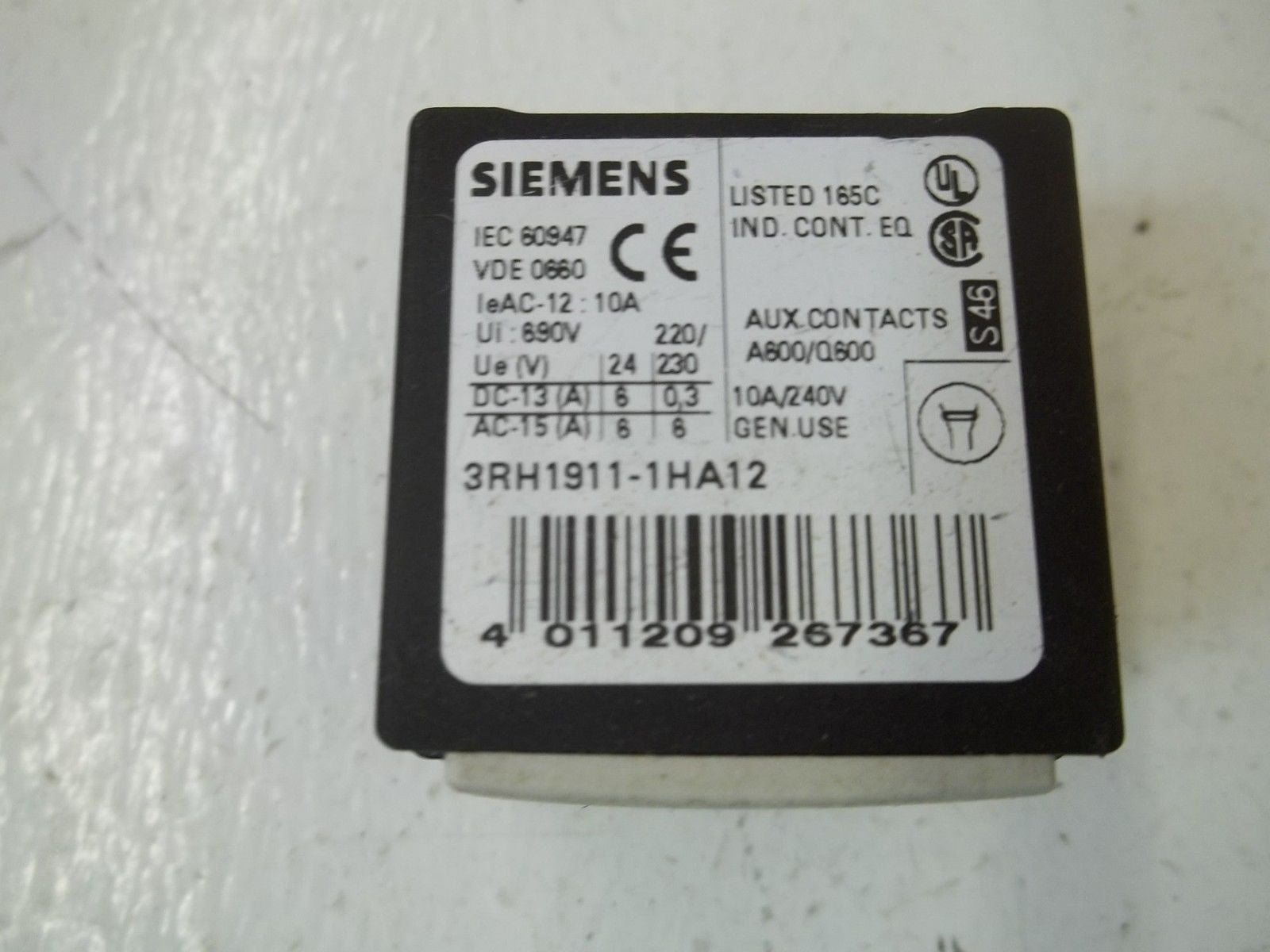 LOT OF 4 SIEMENS 3RH1911-1HA12 *USED*