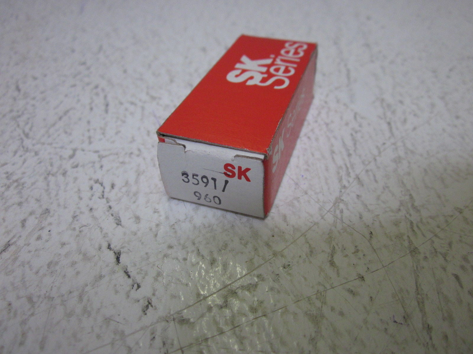 LOT OF 4 SK SERIES 3591/960 *NEW IN BOX*