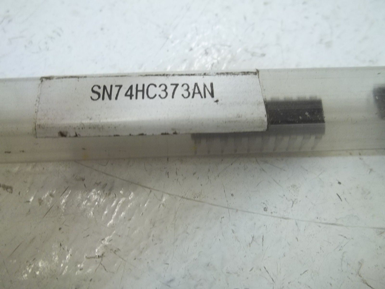 LOT OF 4 SN74HC373AN *NEW IN BOX*