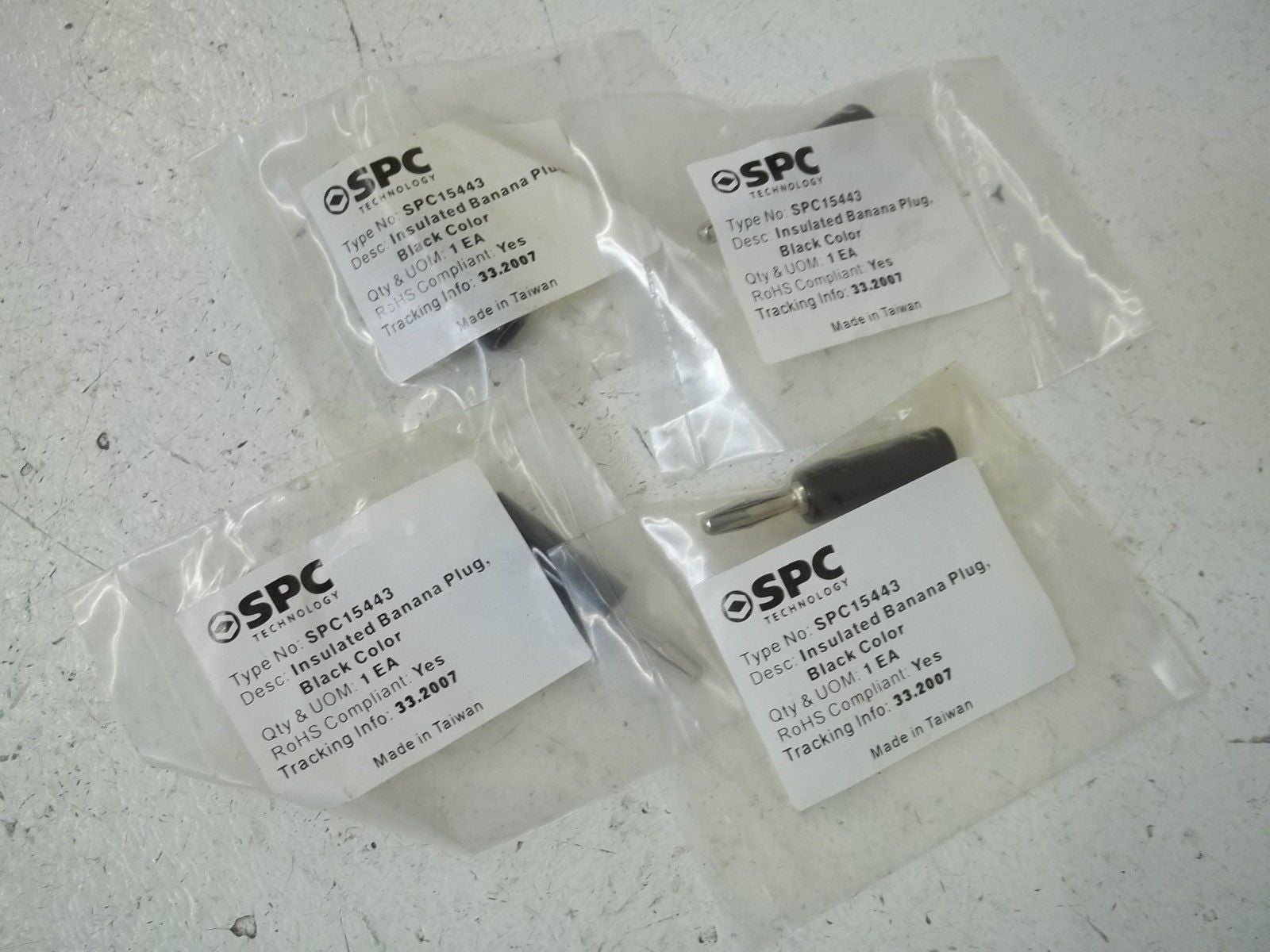 LOT OF 4 SPC SPC15443 INSULATED BANANA PLUG, BLACK COLOR *NEW IN A BAG*