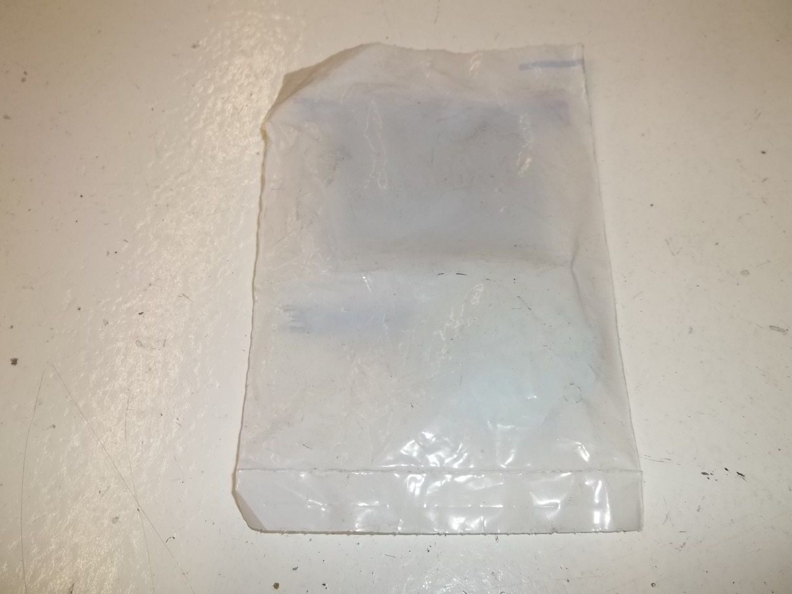 LOT OF 4 TOTAL SOURCE AH2XL/00 *NEW IN A FACTORY BAG*