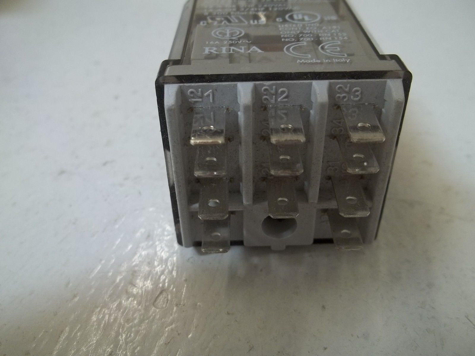 LOT OF 5 ALLEN BRADLEY 700-HB33A1 SER.E RELAY *USED*