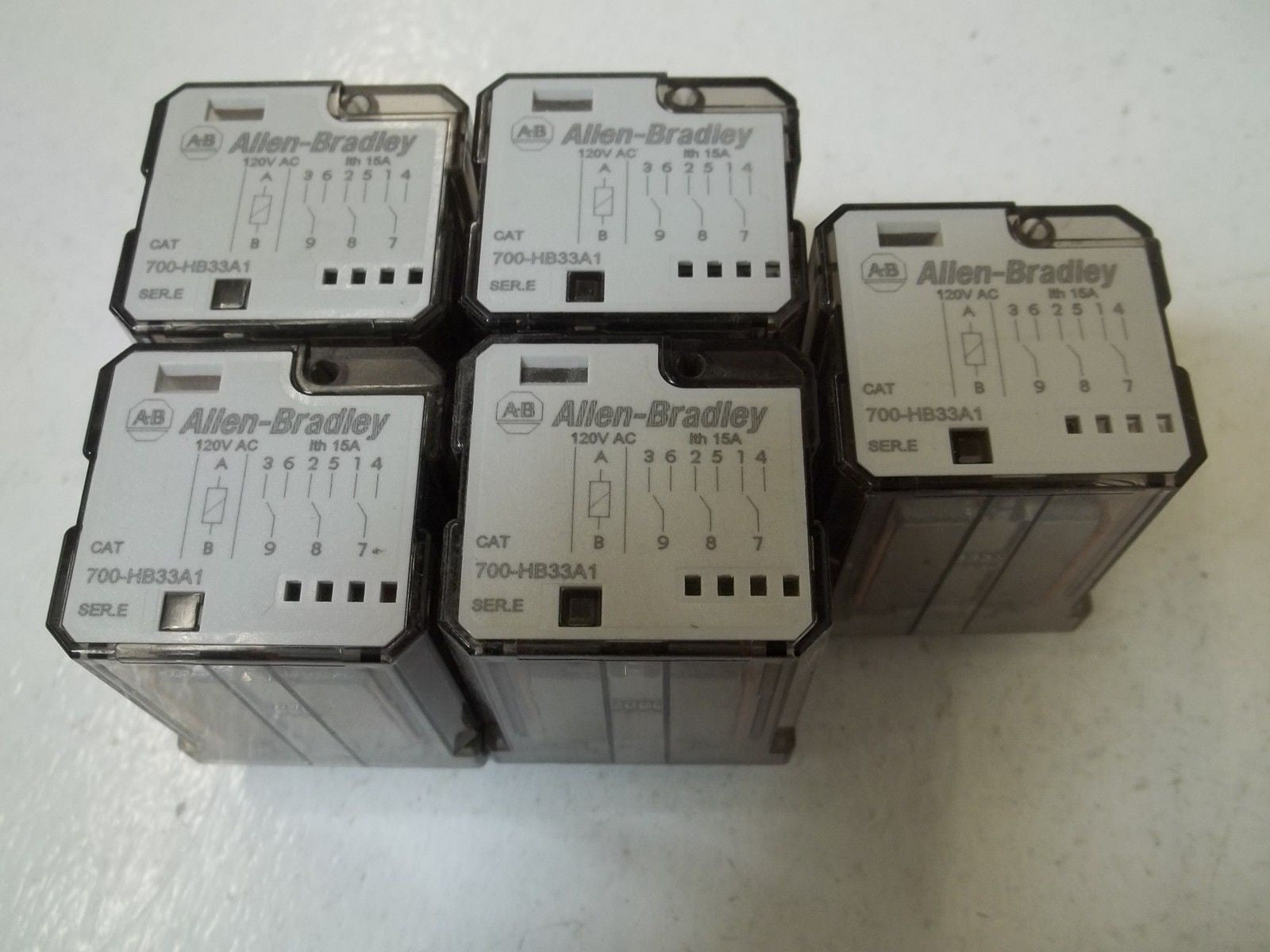LOT OF 5 ALLEN BRADLEY 700-HB33A1 SER.E RELAY *USED*