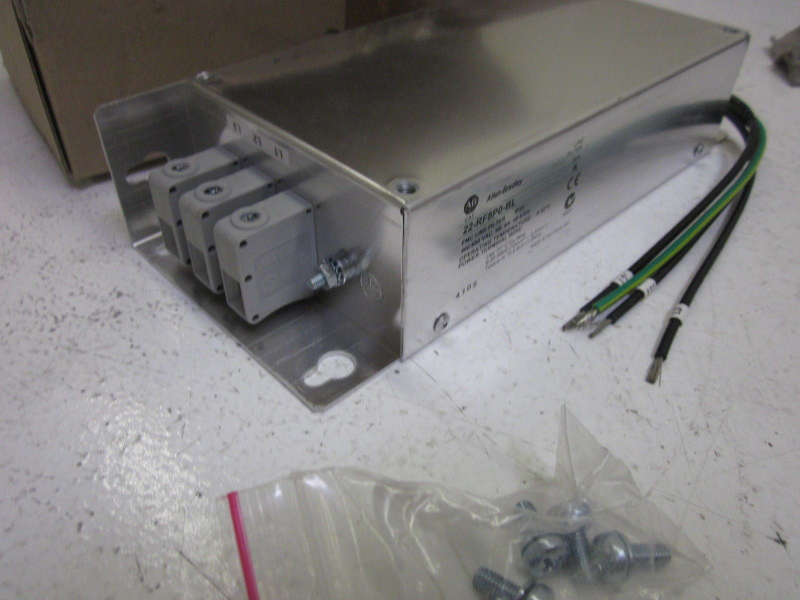 LOT OF 5 ALLEN BRADLEY 22-RF8PO-BL SER.A *NEW IN BOX*
