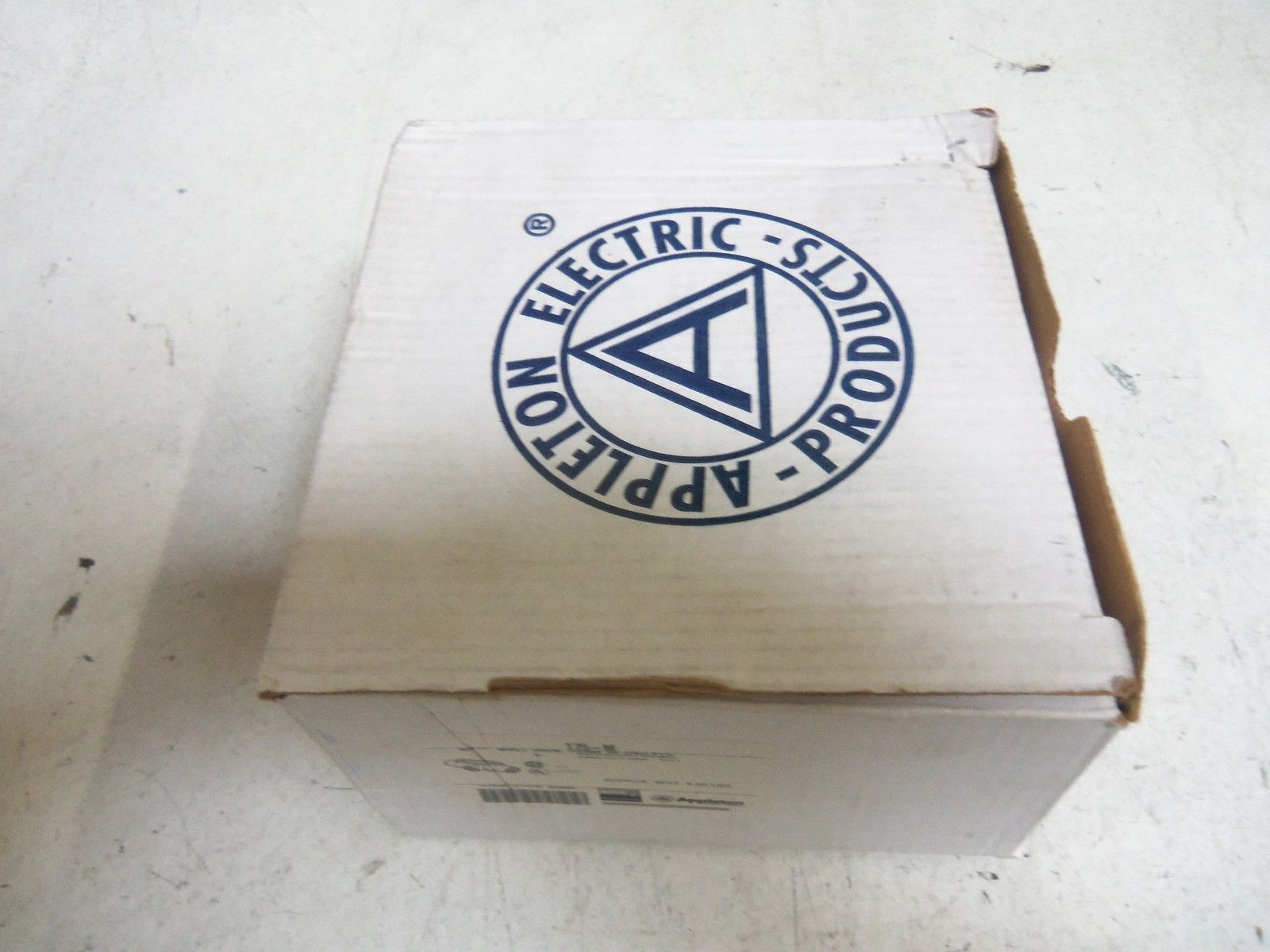 LOT OF 5 APPLETON T75-M CONDUIT *NEW IN BOX*